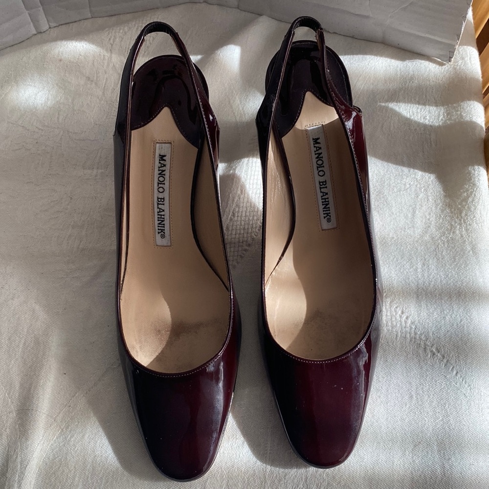 Compari color Manolo Blahnik sling back patent leather 3 inch heel shoes size 37